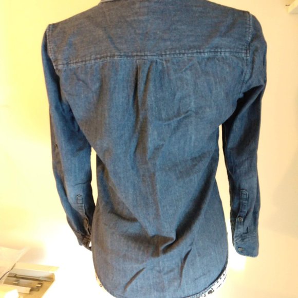 J Crew Denim Perfect Shirt - Picture 3 of 6
